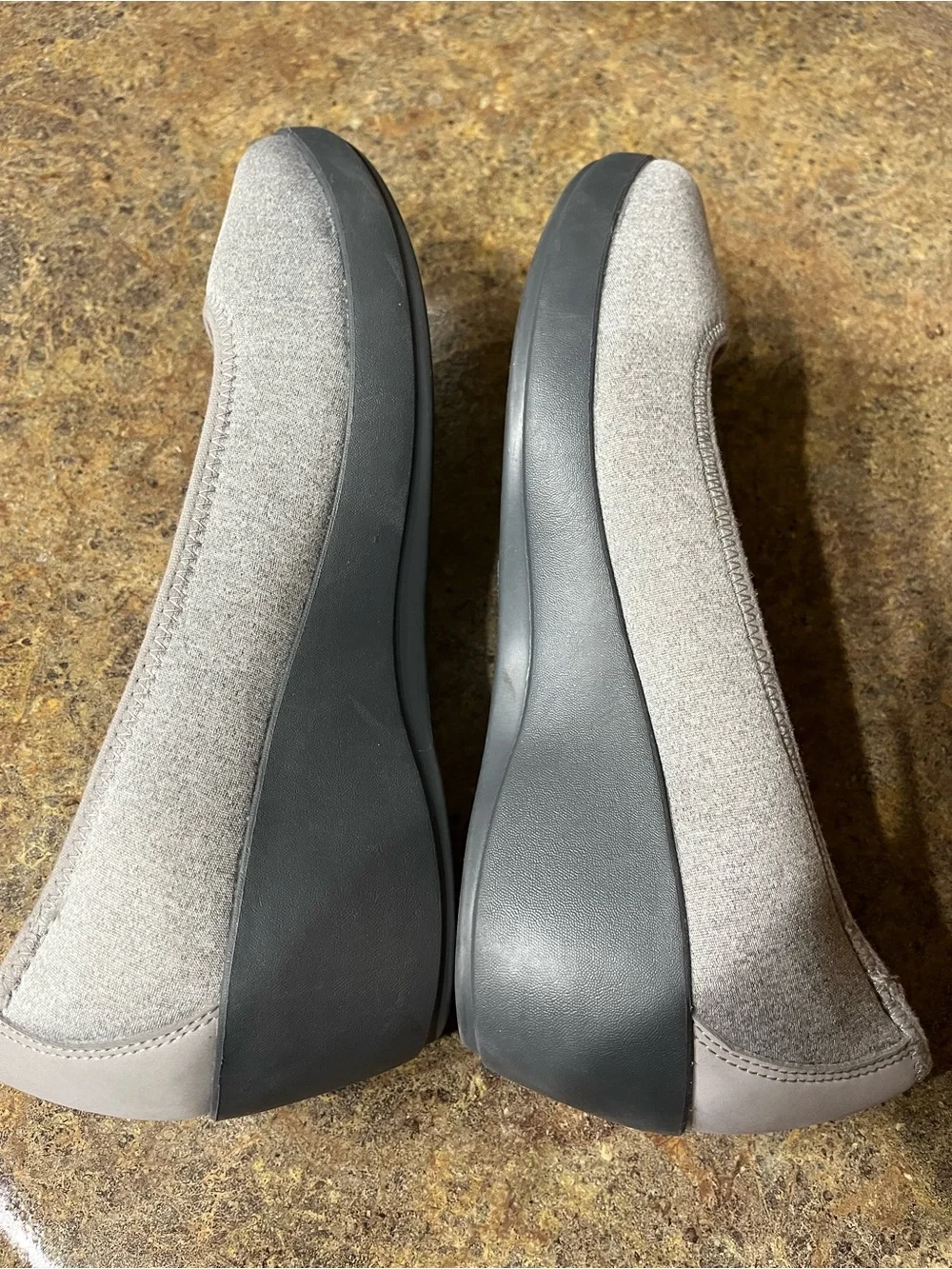 NWOT Crocs Busy Day Heathered Gray Wedge Flats Sz 9 Travel Office Comfortable